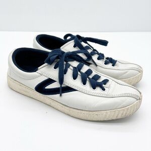Tretorn Velvet Logo Sneakers